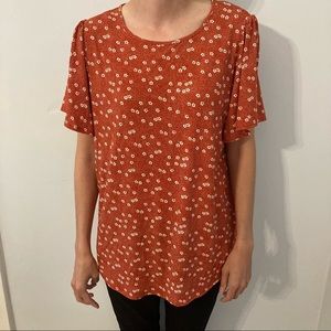 Banana Republic stretchy short flutter sleeve blouse